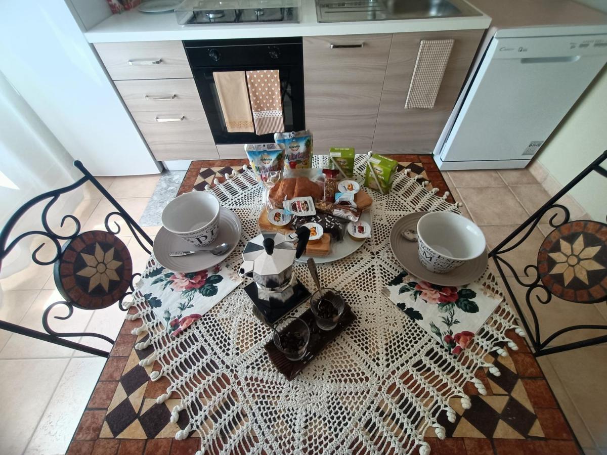 Casa Esemes Lägenhet Giarre Exteriör bild